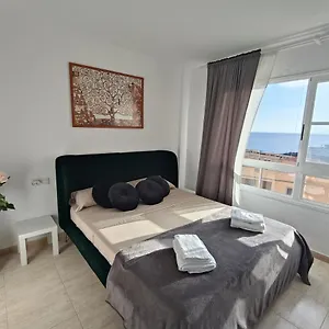 Apartamento Familiar Arcoiris Primera Linea De La Playa , Callao Salvaje España